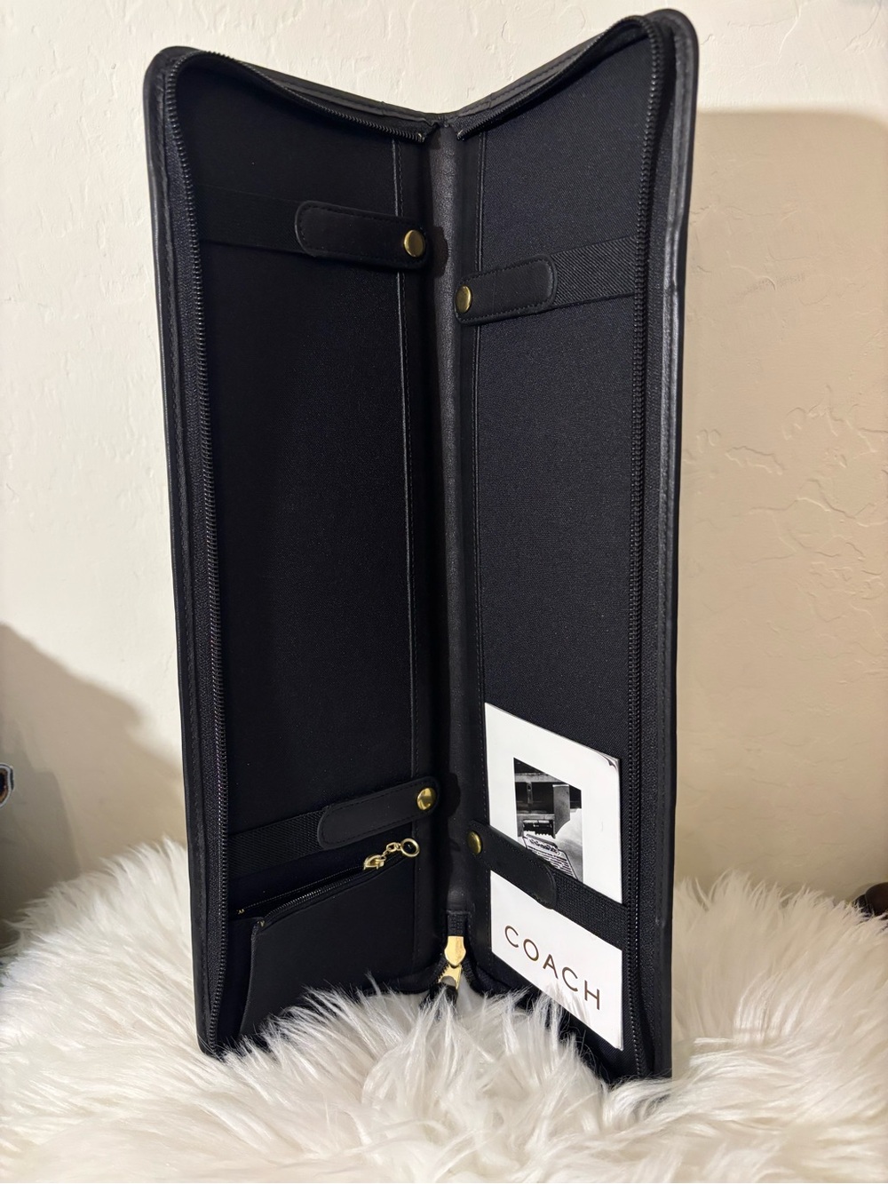 Coach Vintage Black Leather Tie Case.